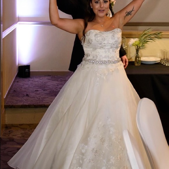 NOT FOR SALE - Picture 4 of 8